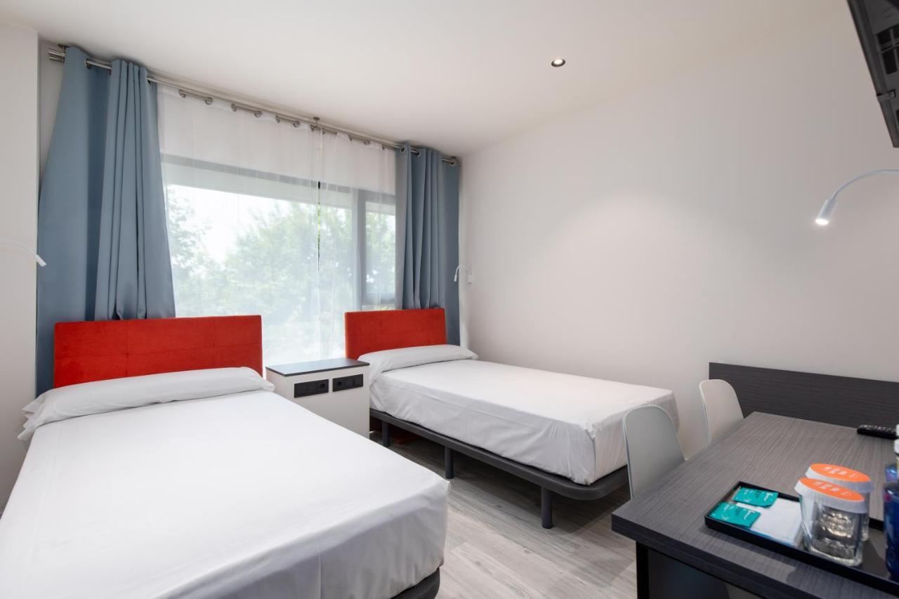 Arena Zone Hotel Valencia Ngoại thất bức ảnh